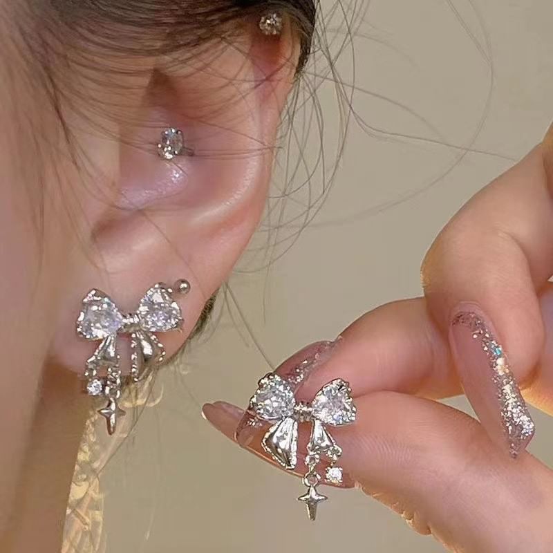 Chimerro - Oorbellen met strass-steentjes en strik
