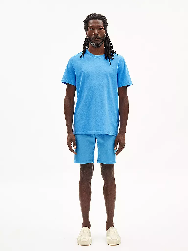 ARMEDANGELS Shorts DAANTE hellblau