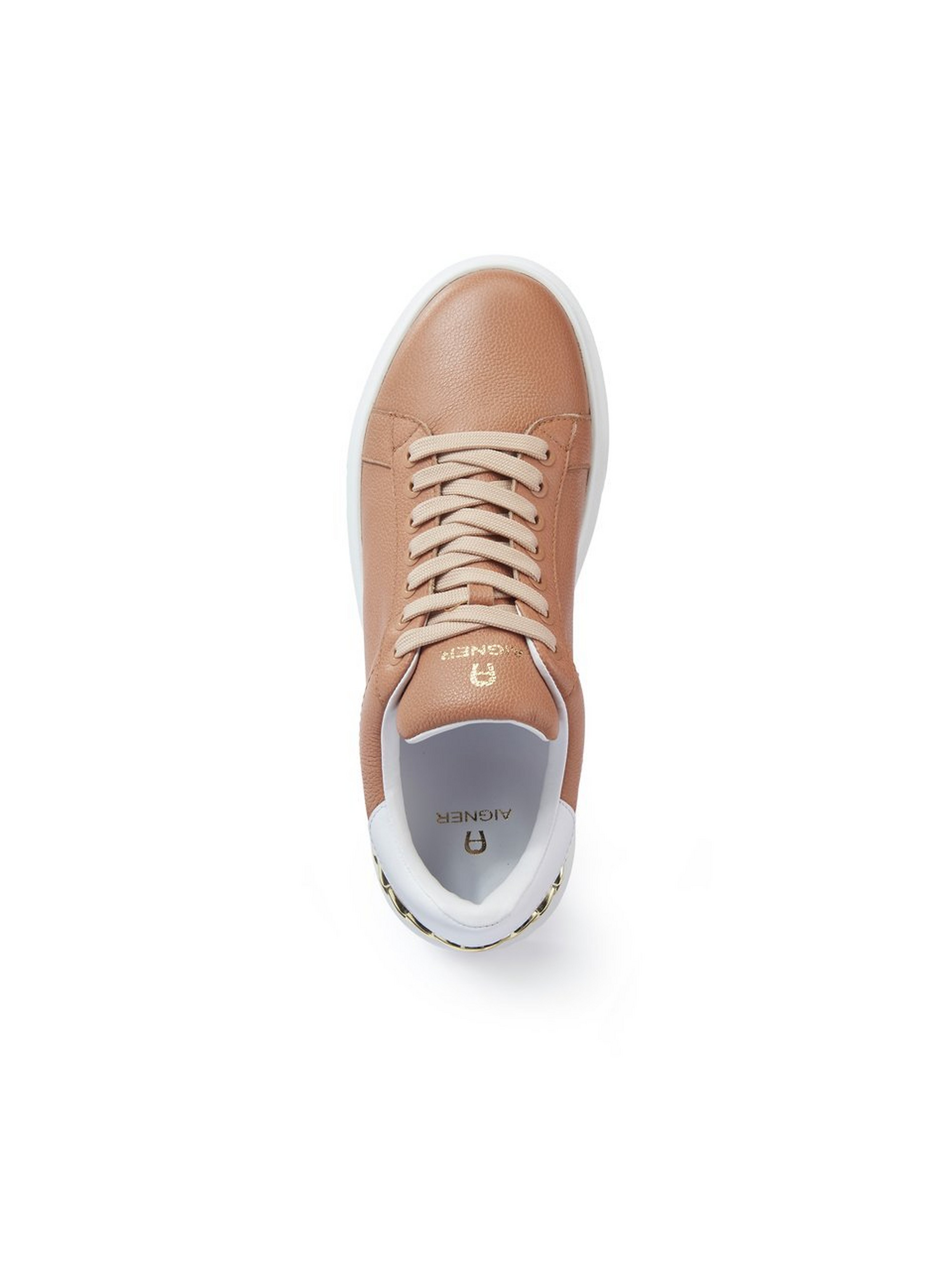 Sneaker Sally 11 A