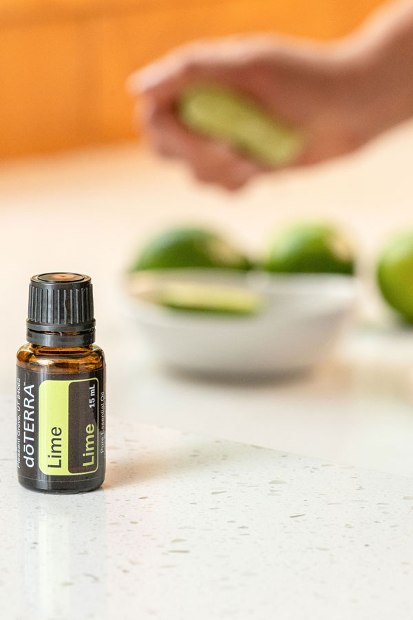 Huile de citron vert   Citrus aurantifolia