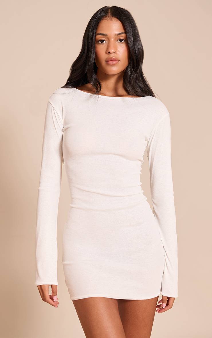 Crème Robe Mini Tall Col Bateau Manches Évasées En Crêpe Texturé