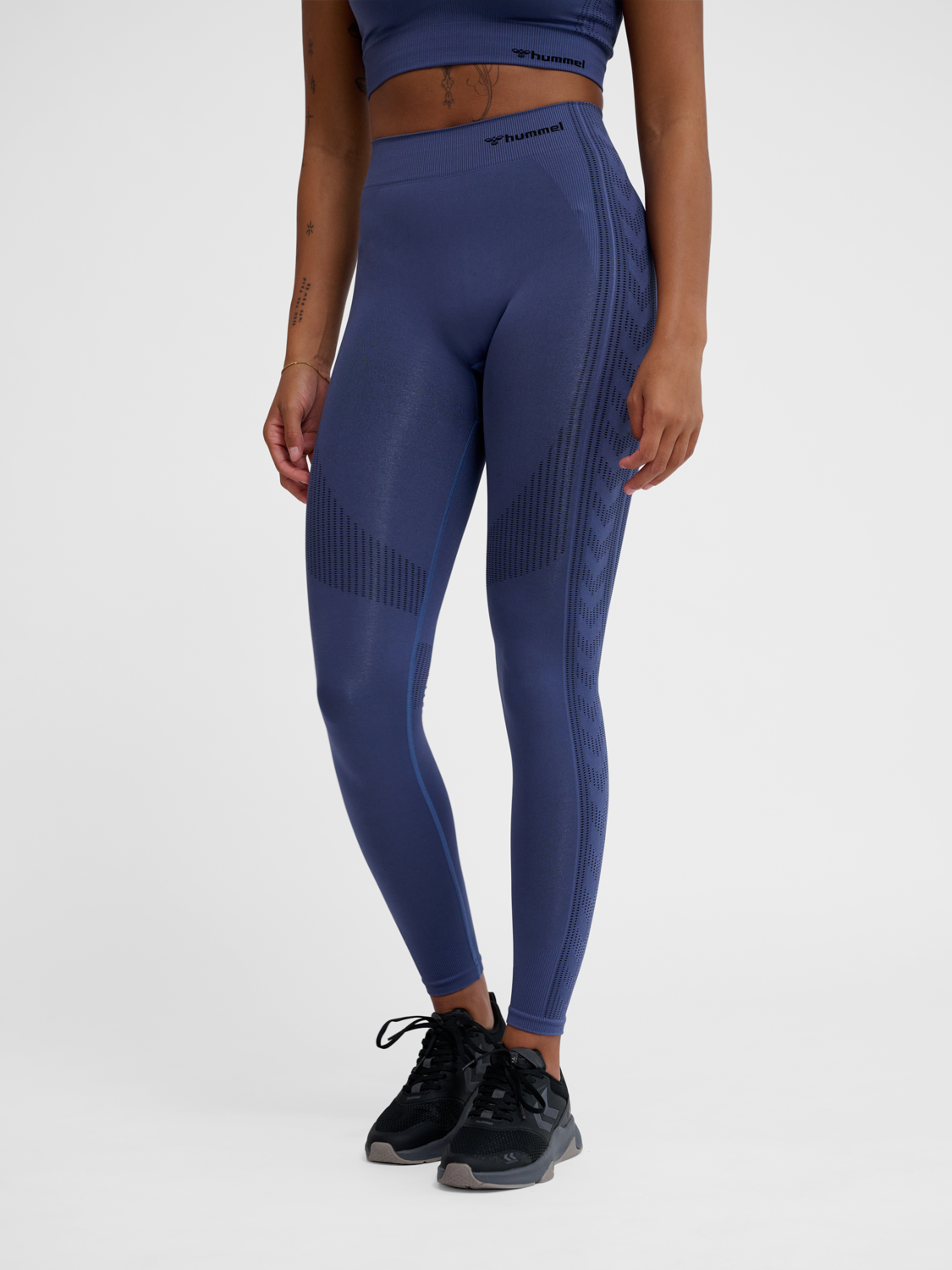 hmlMT SHAPING SEAMLESS MW TIGHTS