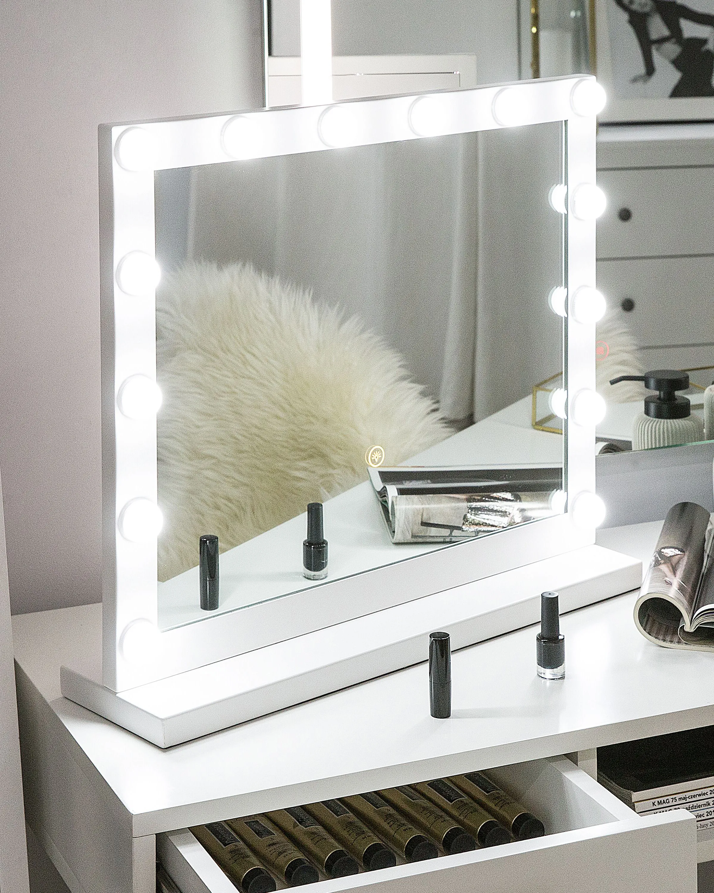 Kaptafel spiegel LED BEAUVOIR Wit