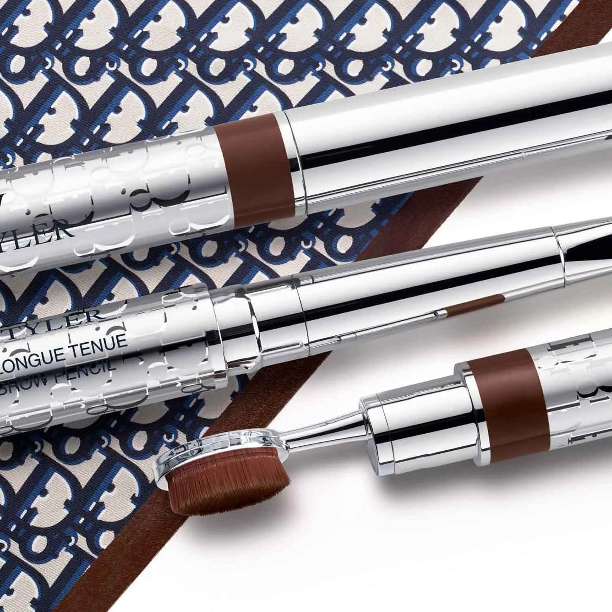 Dior - Diorshow Kabuki Brow Styler - Crayon à sourcils texture crème - waterproof- Sourcils