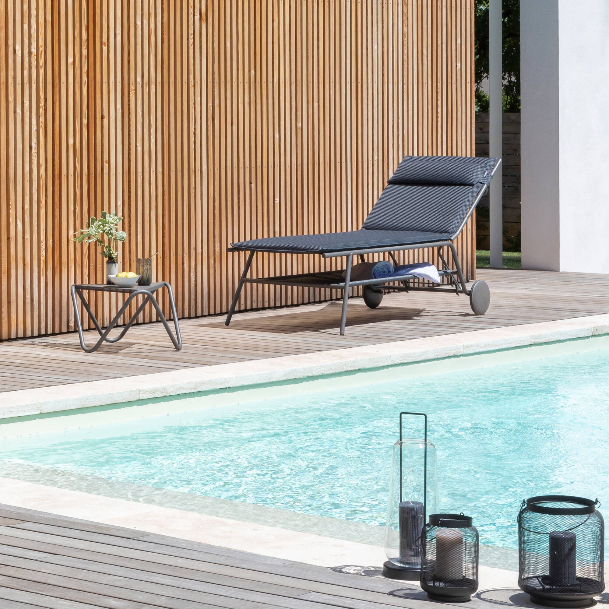 Hohe gepolsterte Sonnenliege Miami II BeComfort® Grau Dark Grey