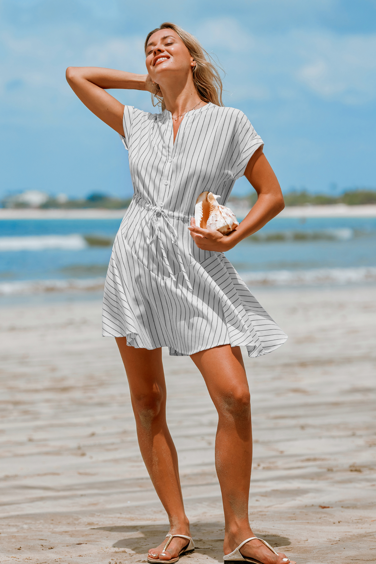 Robe avec taille à cordon à rayures
