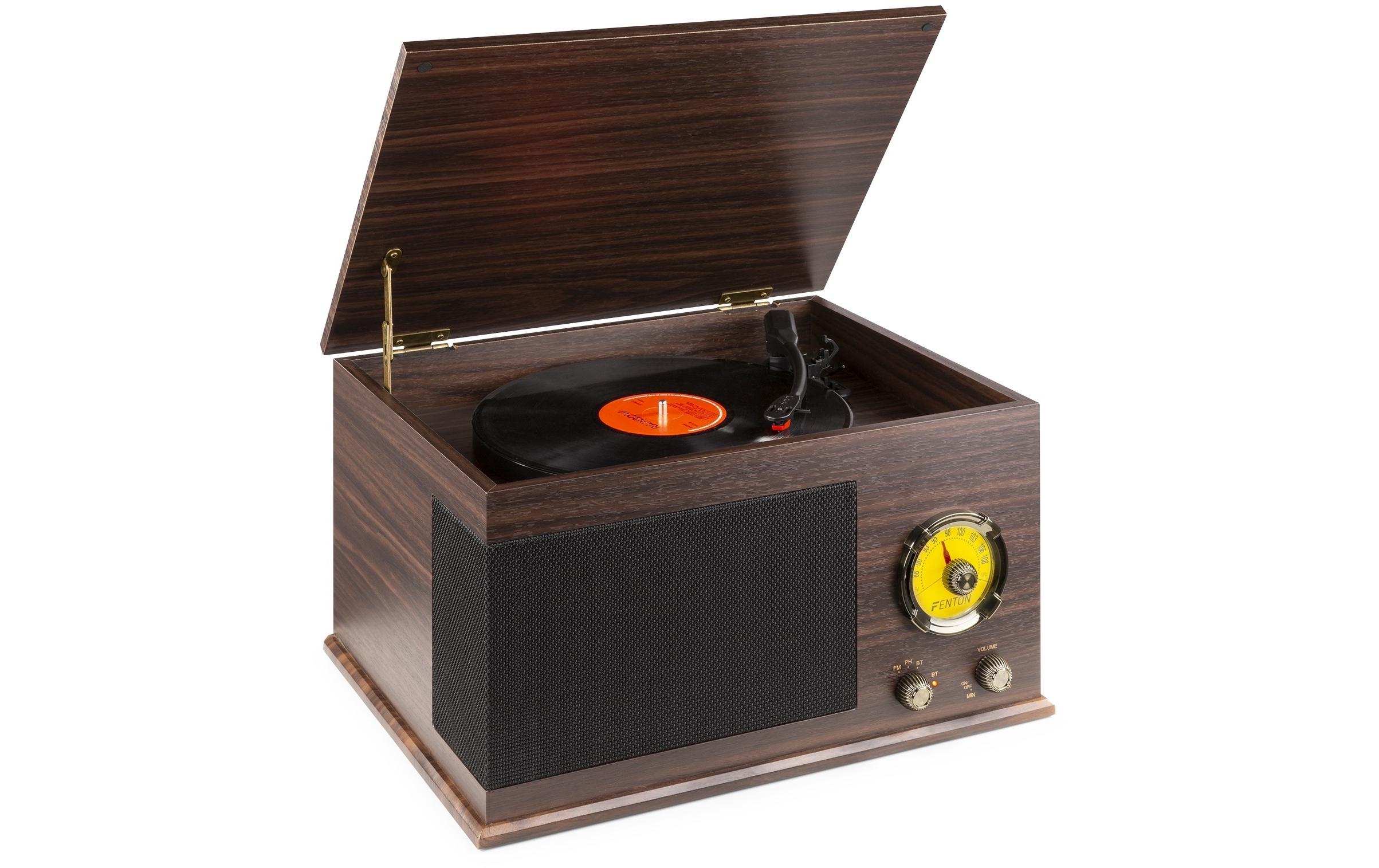 Plattenspieler mit Bluetooth RP173 DunkelbraunPlattenspieler im Retrostil mit Bluetooth, FM-Radio und Umwandlungsmöglichkeit für Schallplatten