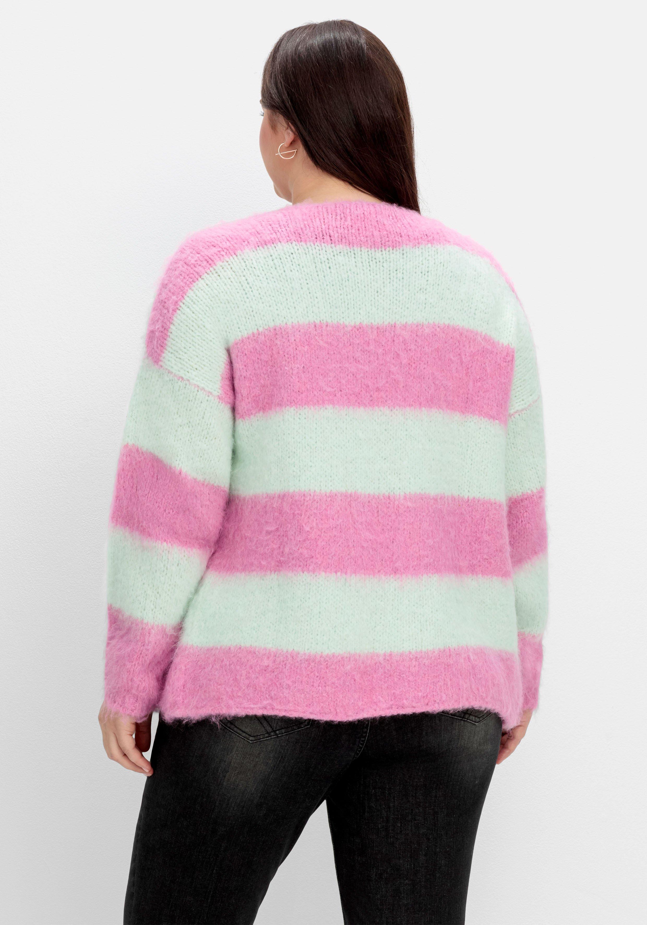 Kurze Strickjacke mit Blockstreifen, flauschige Qualität