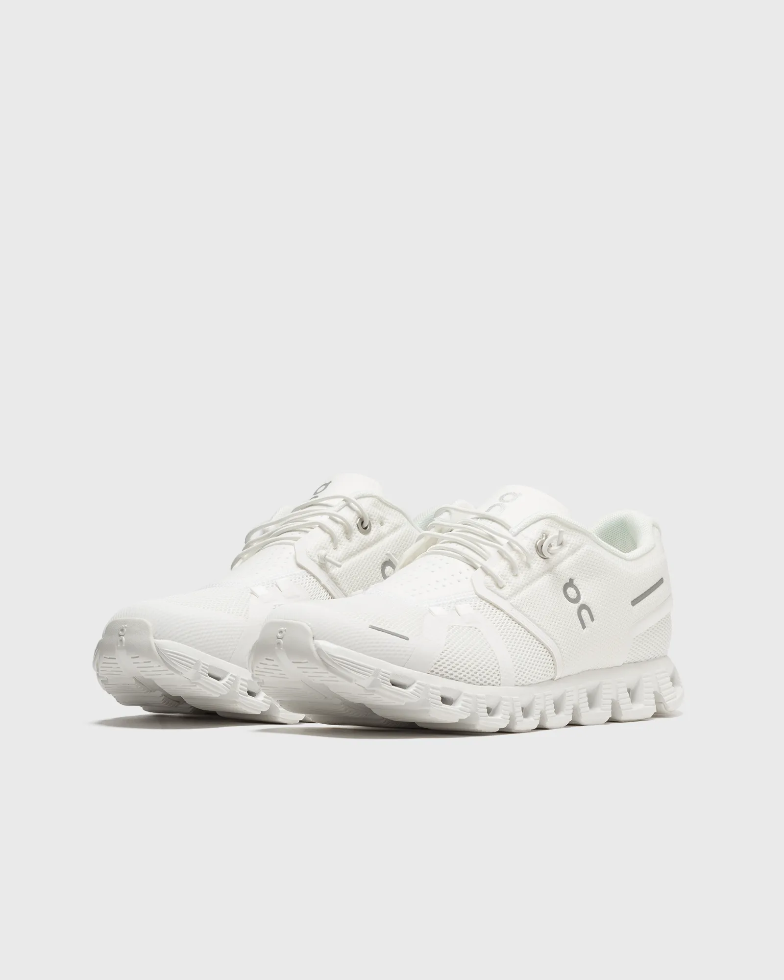NO WMNS Cloud 5