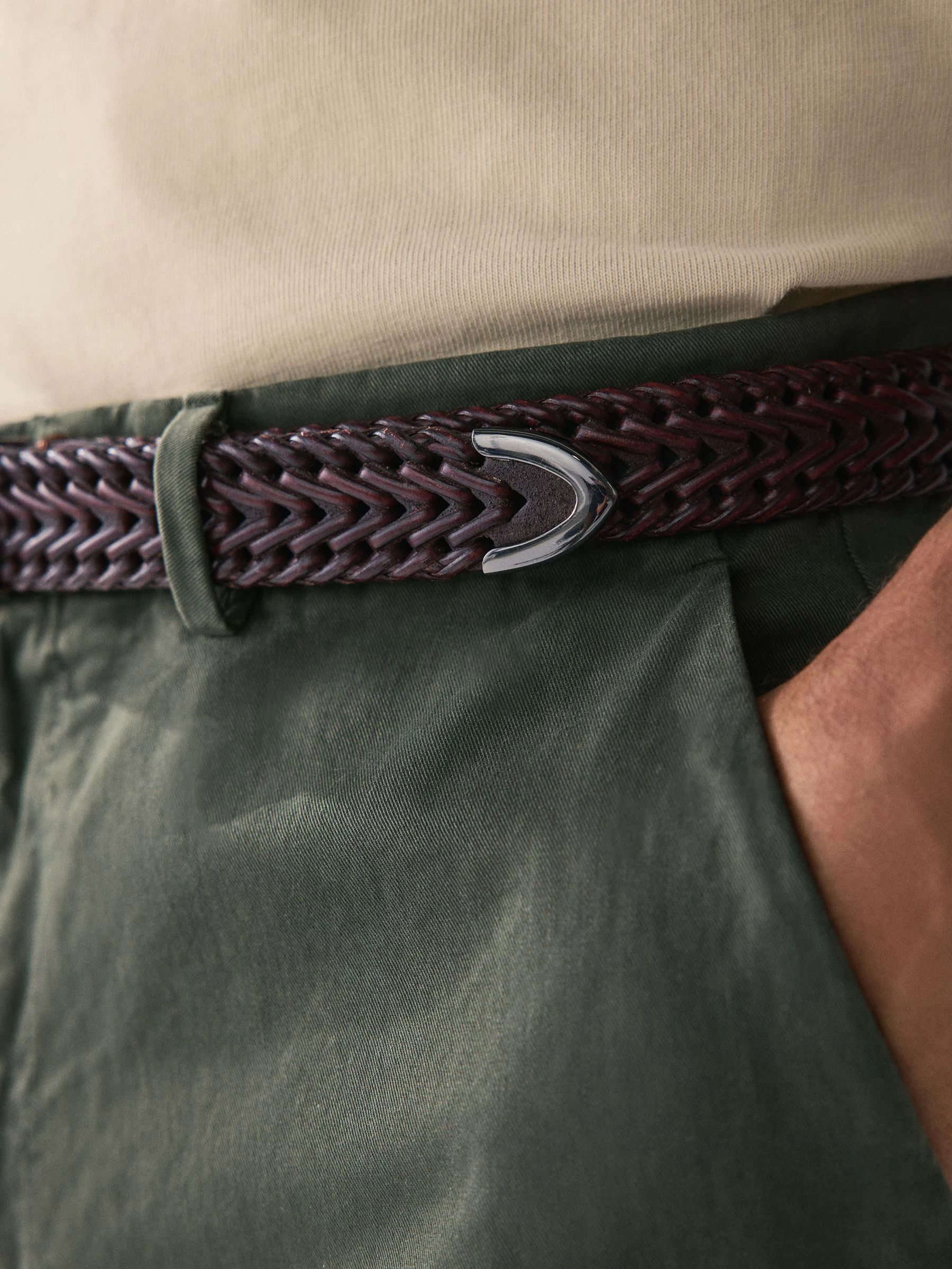 Chocoladebruin - Woven Leather Belt With Metal Tip