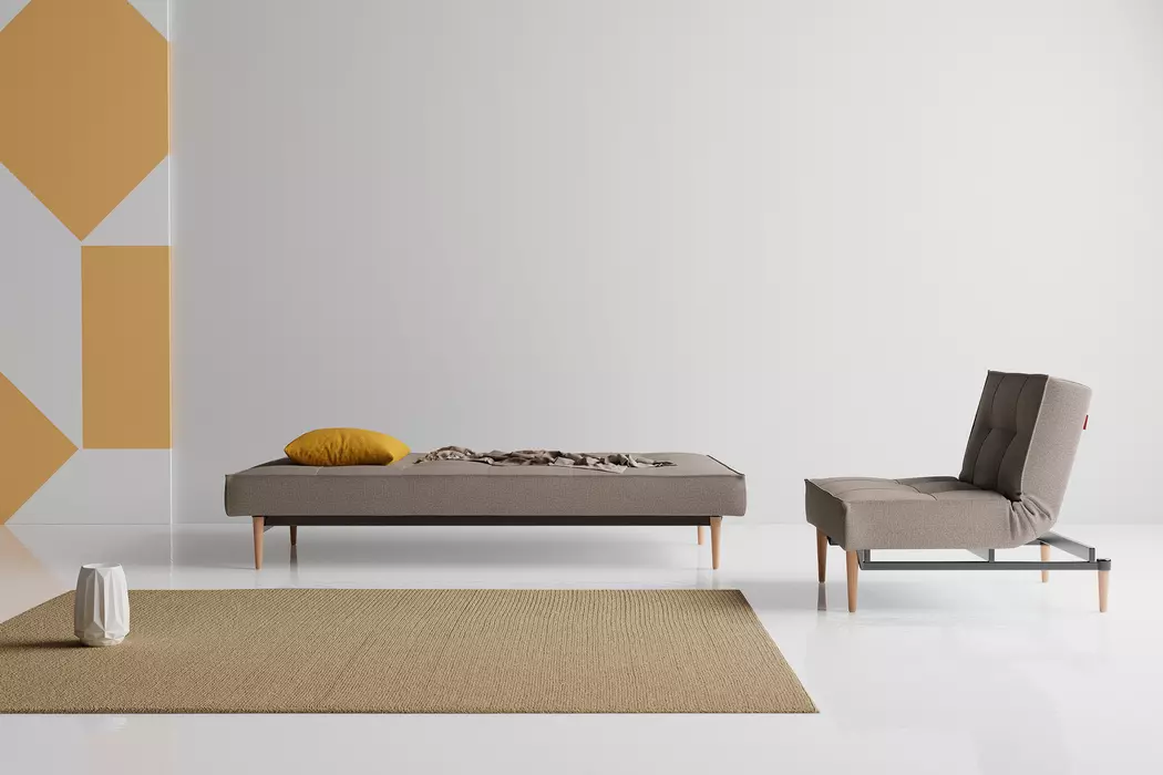 Schlafsofa Splitback Styletto hell