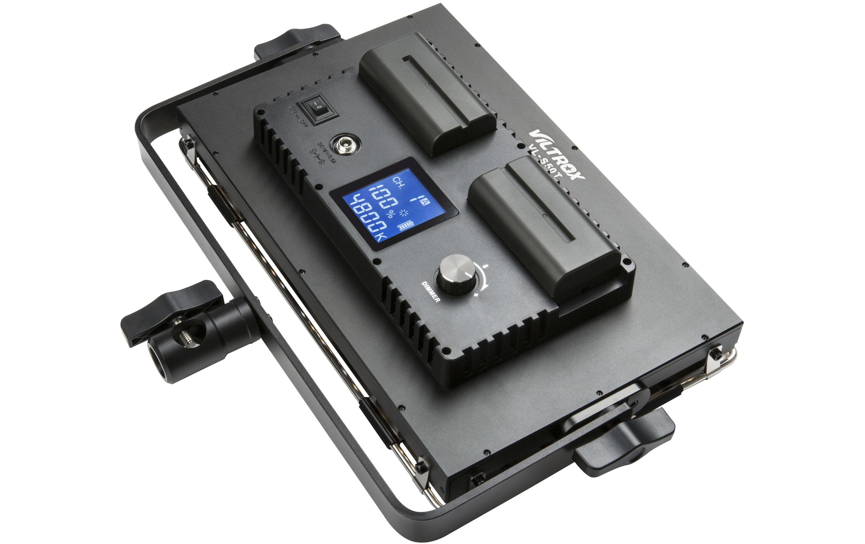 Videoleuchte VL-S50T<br>LED-Leuchte mit stufenloser Anpassung von Farbtemperatur und Helligkeit