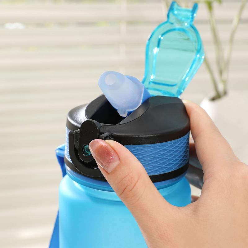 Connie Queenie - Print plastic drinkfles