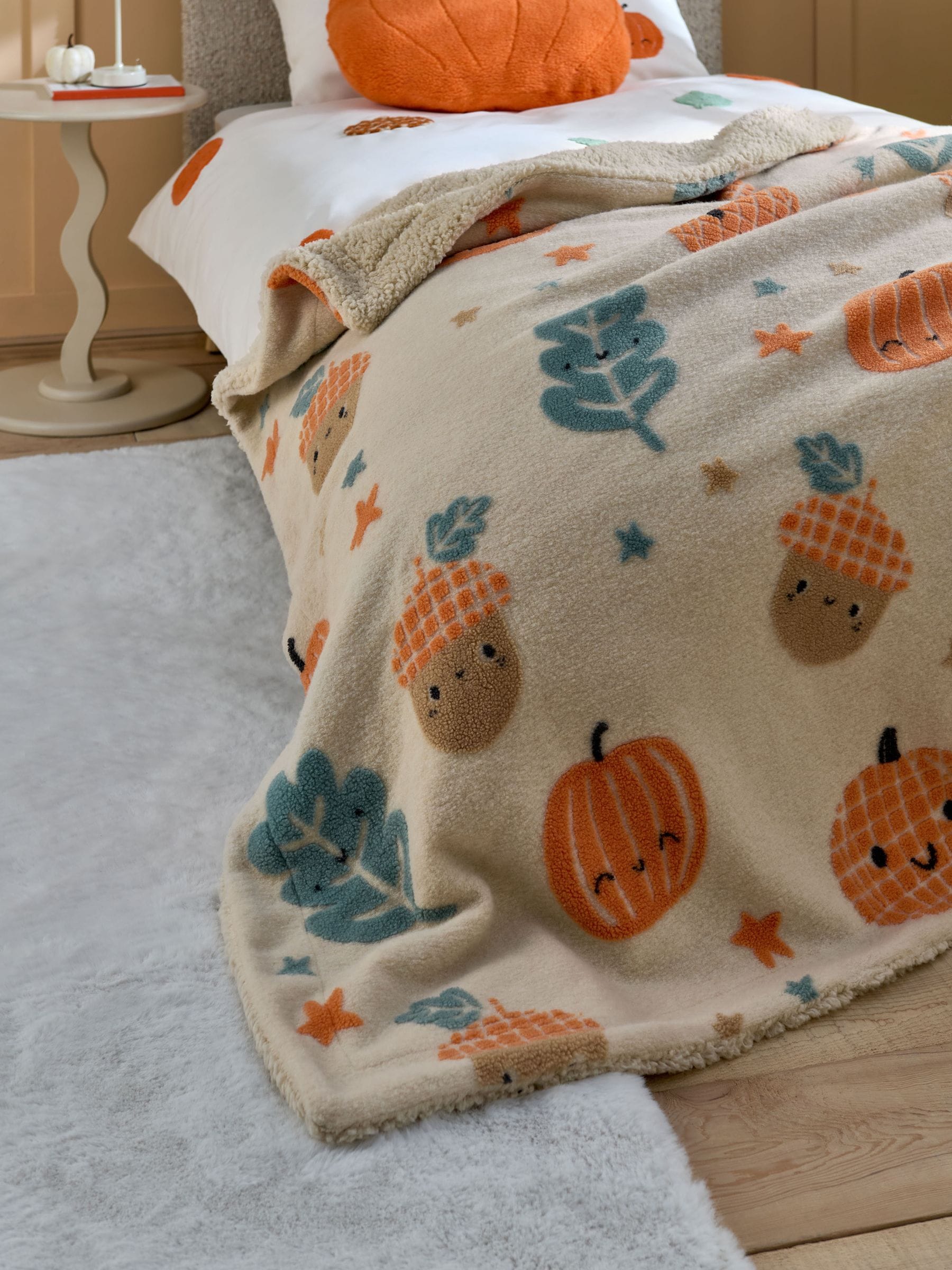 Fleece bedloper met pompoenprint
