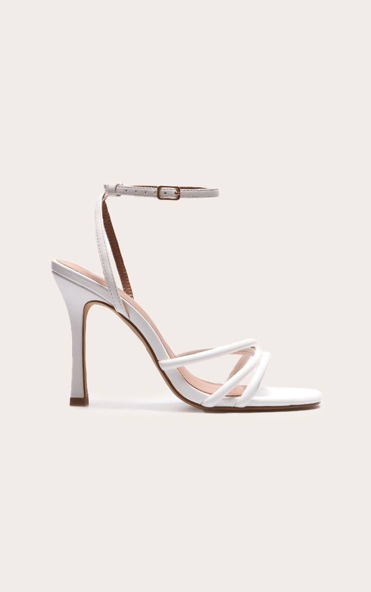 Blanc Escarpins À Talons Aiguilles Hauts Coupe Large En Synthétique Bout Carré Avec Brides Croisées Tubulaires