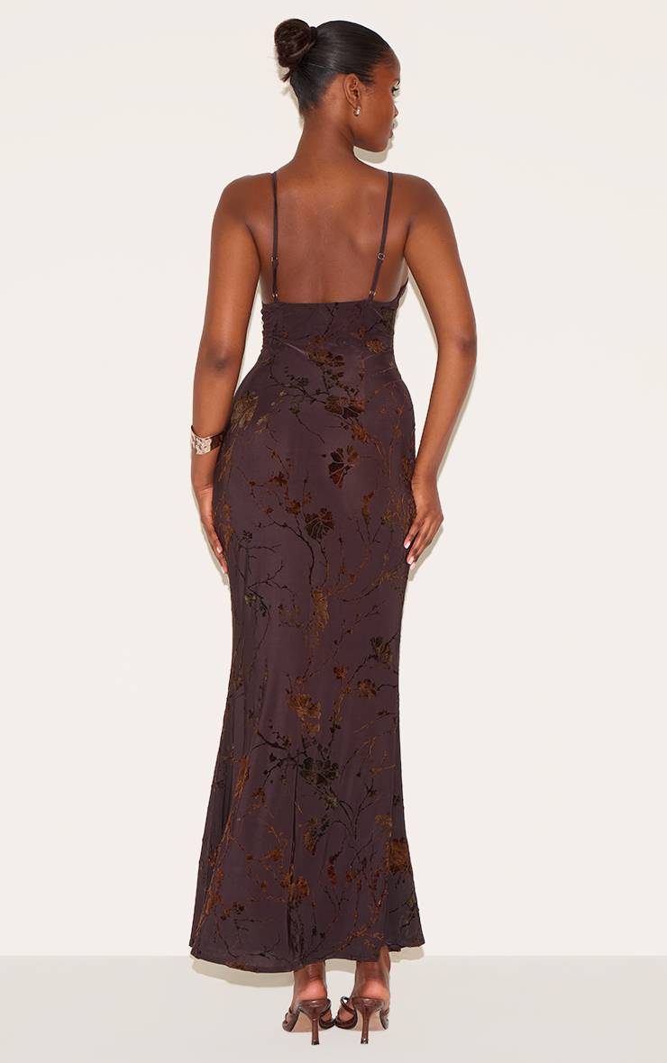 Prune Robe Longue Décolleté En V Dévoré