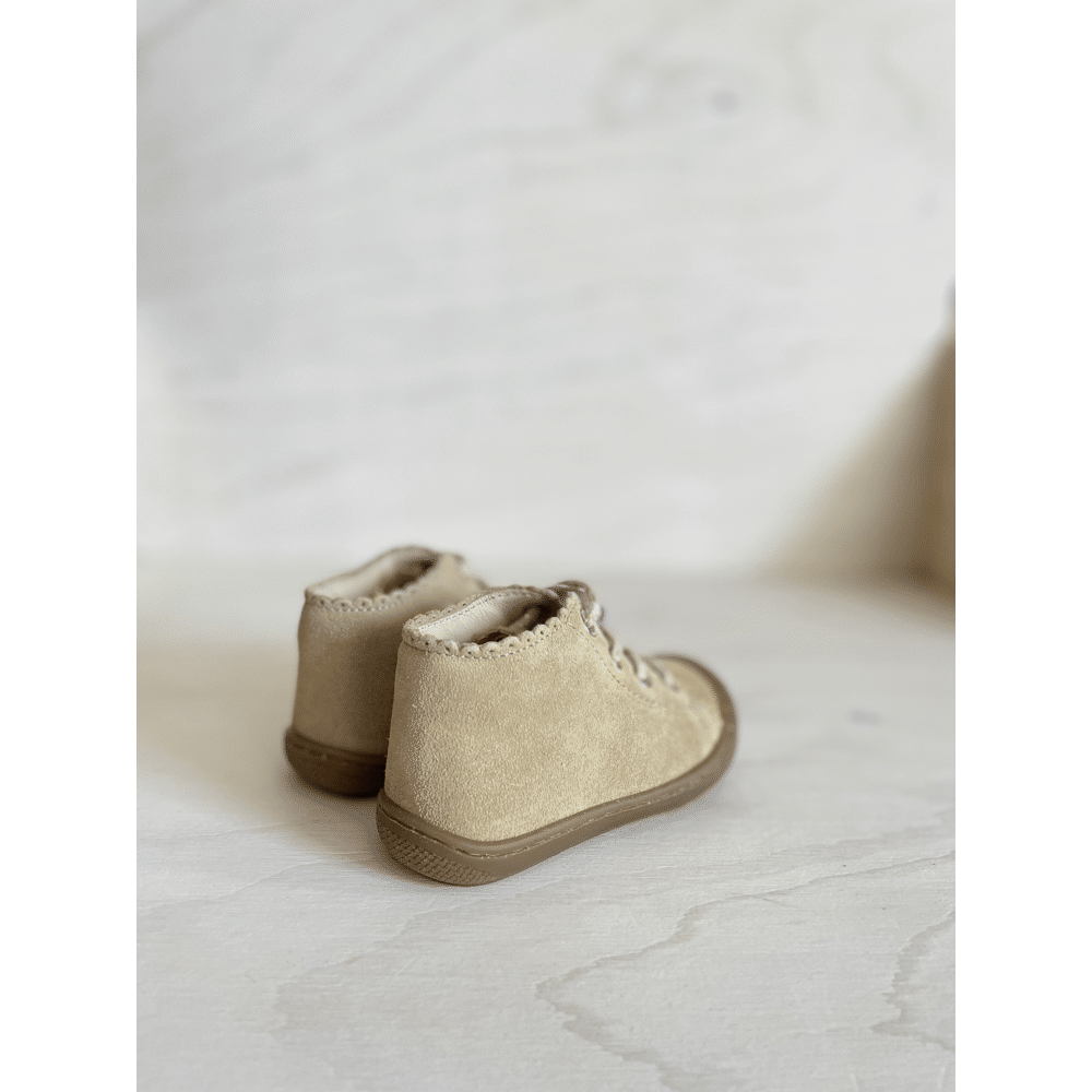 Naturino - PrÃ©stapper - Suede Savage Sand