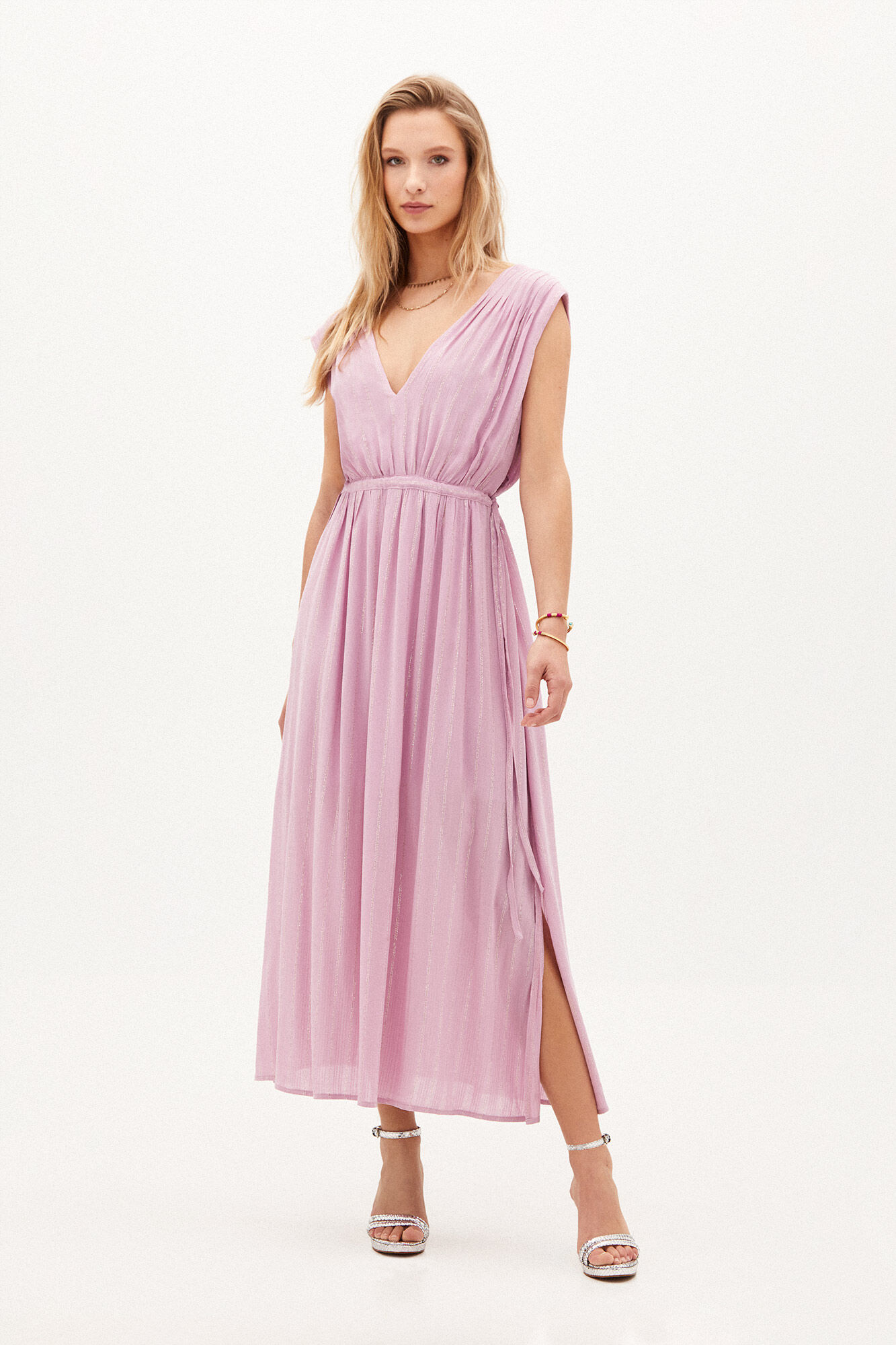 Leandra. Vestido midi com lurex - Rosa