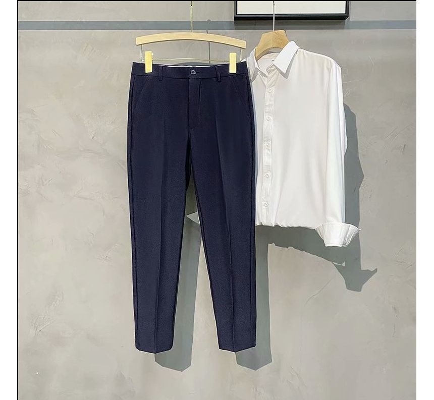 Acrius - Mid Rise Plain Crop Tapered Pants