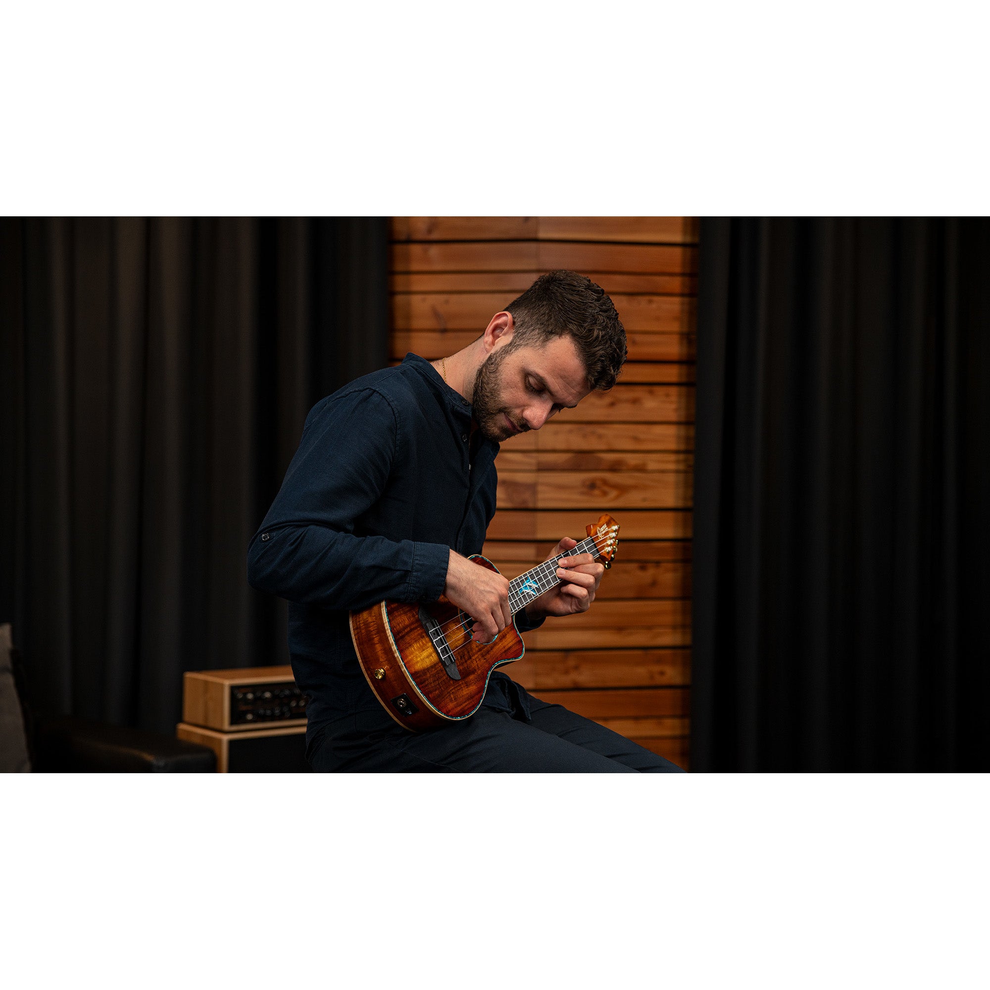 Ortega 30th Anniversary Series RUHZ30TH-DO E/A tenor ukelele met gigbag