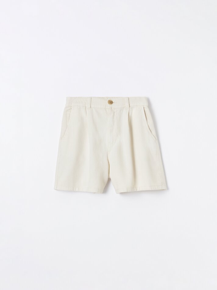Shorts jeans com pregas - Branco-sujo