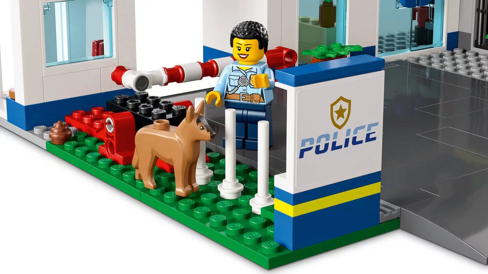 LEGO®CITY 60316 - LE COMMISSARIAT DE POLICE