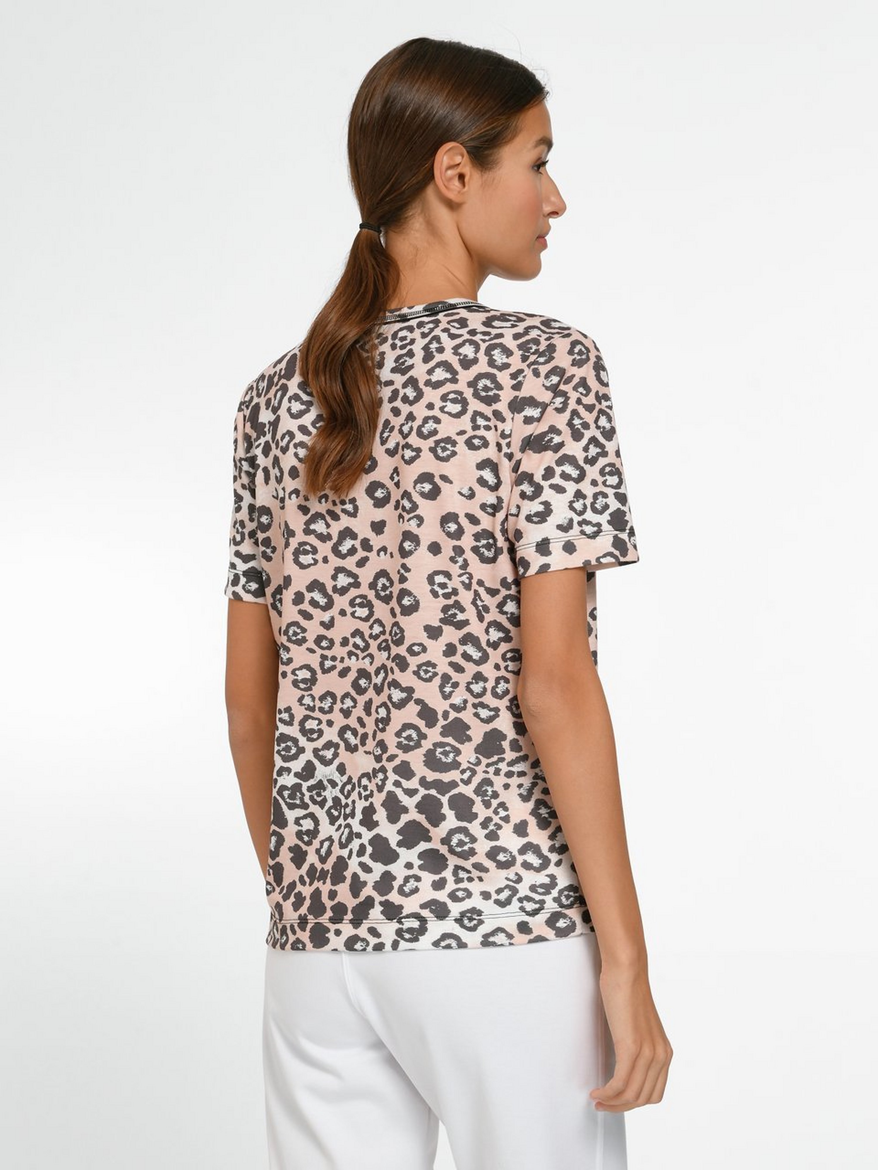 V-Shirt
