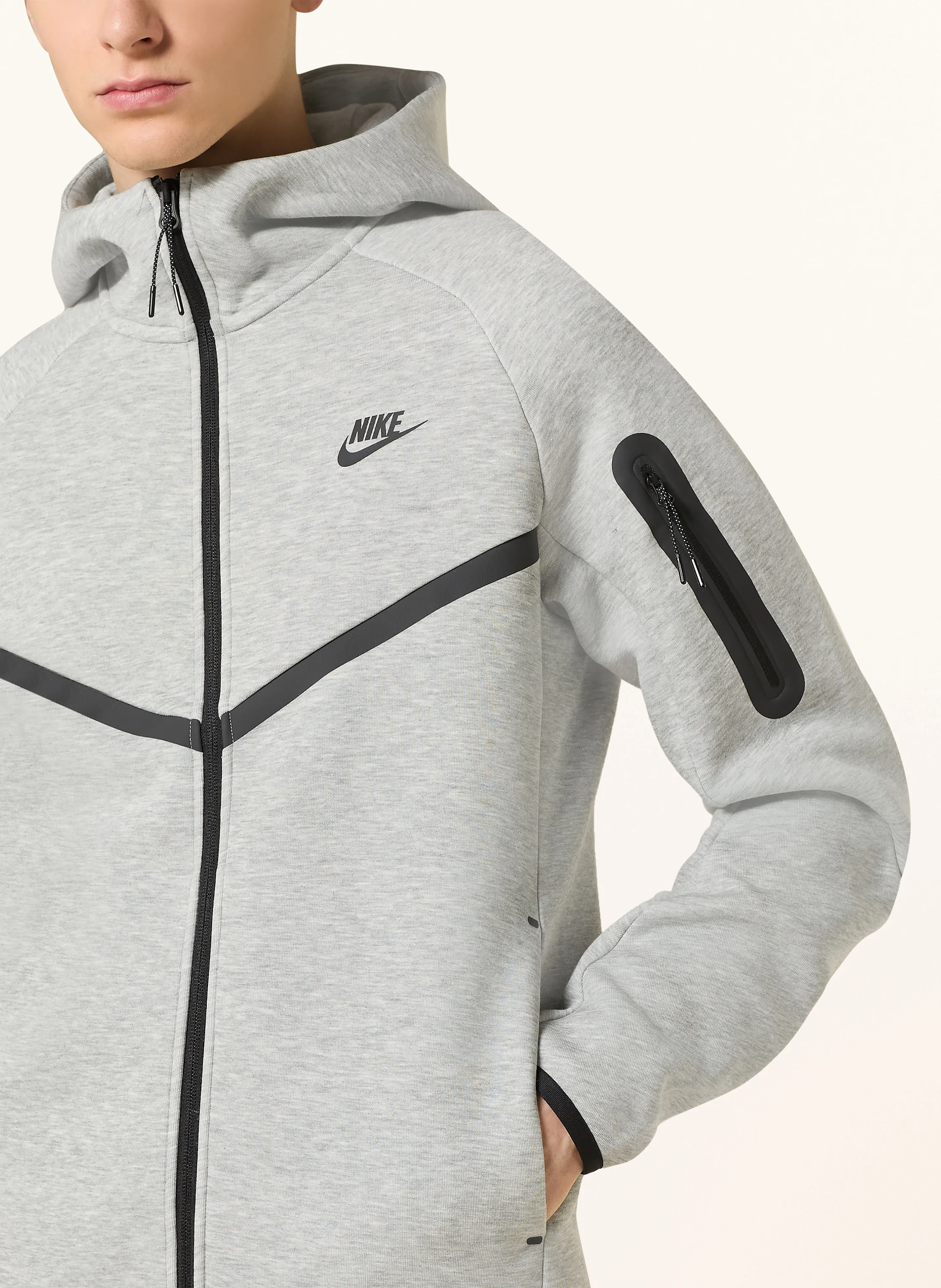 Nike Hoodie TECH FLEECE