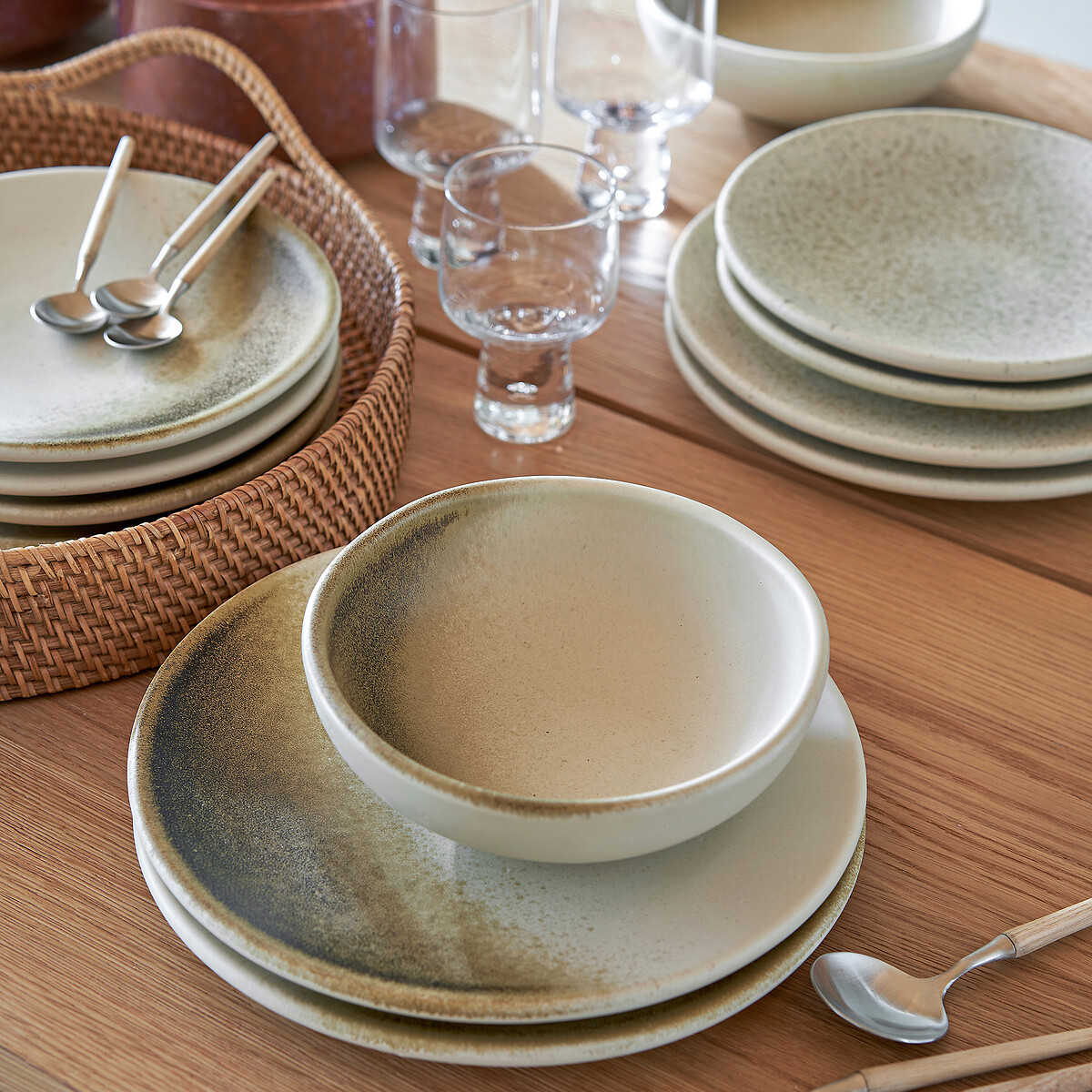 AM.PM<br>Conjunto de 4 pratos de sobremesa de barro, Macchiato