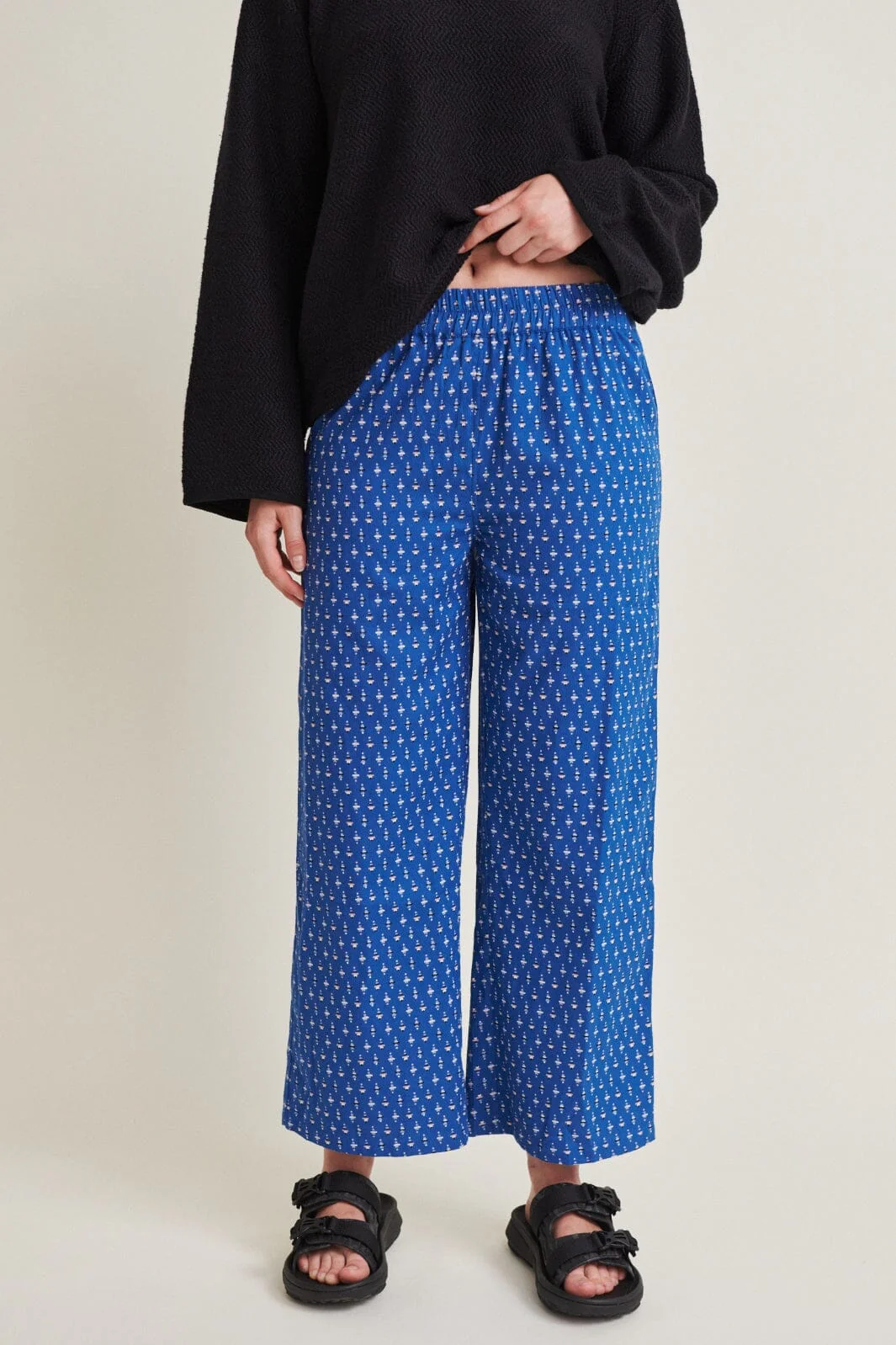 Basic Apparel Spina Pants 685 classic blue lavender airy blue sky birch moon