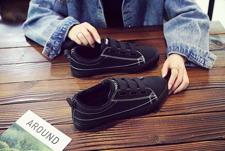 Solejoy - Canvas Sneakers