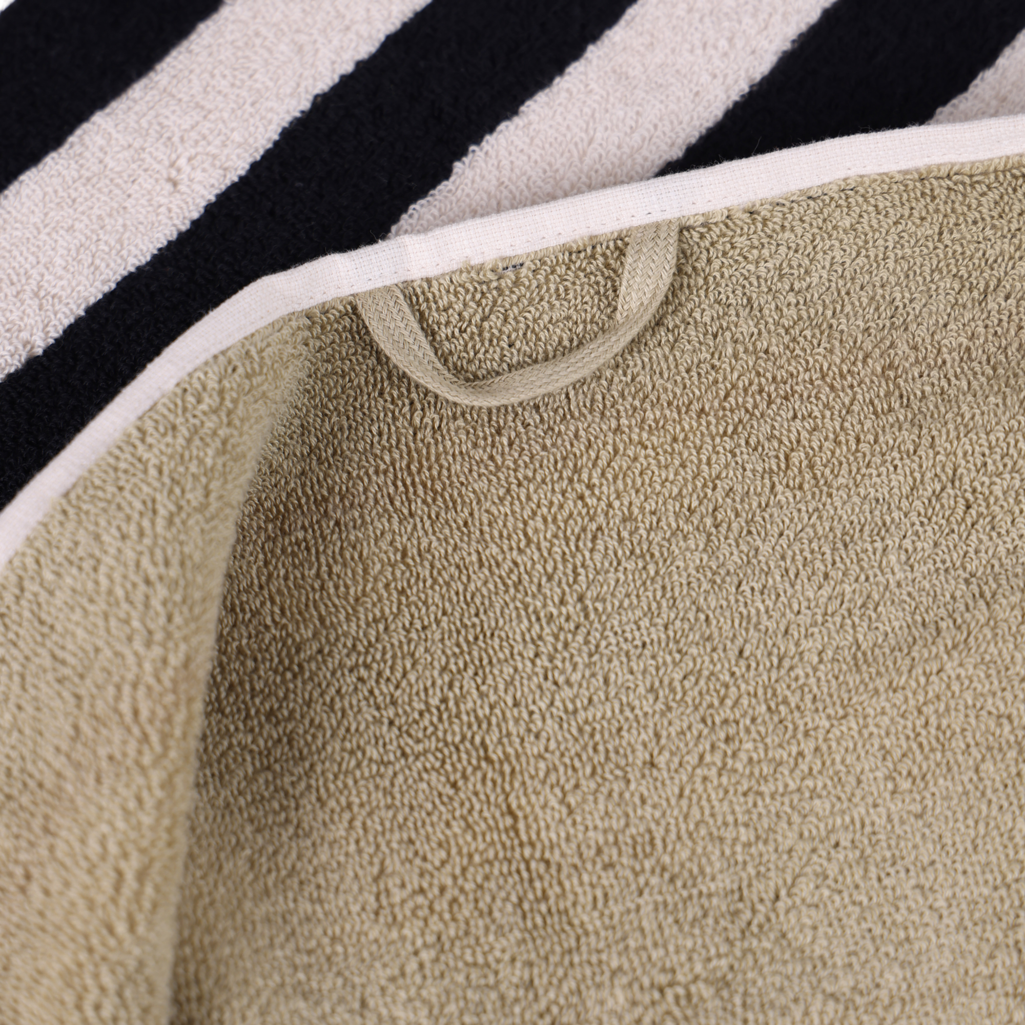 Handdoek Vienna pistachio green/black/white 70x140 cm - set