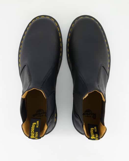 Dr. Martens 2976 Chelsea Boots in Schwarz