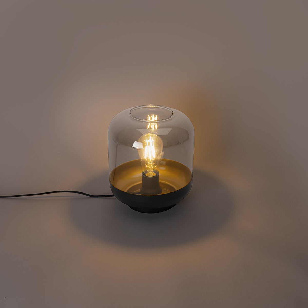 Design tafellamp zwart met goud en smoke glas - Kyan