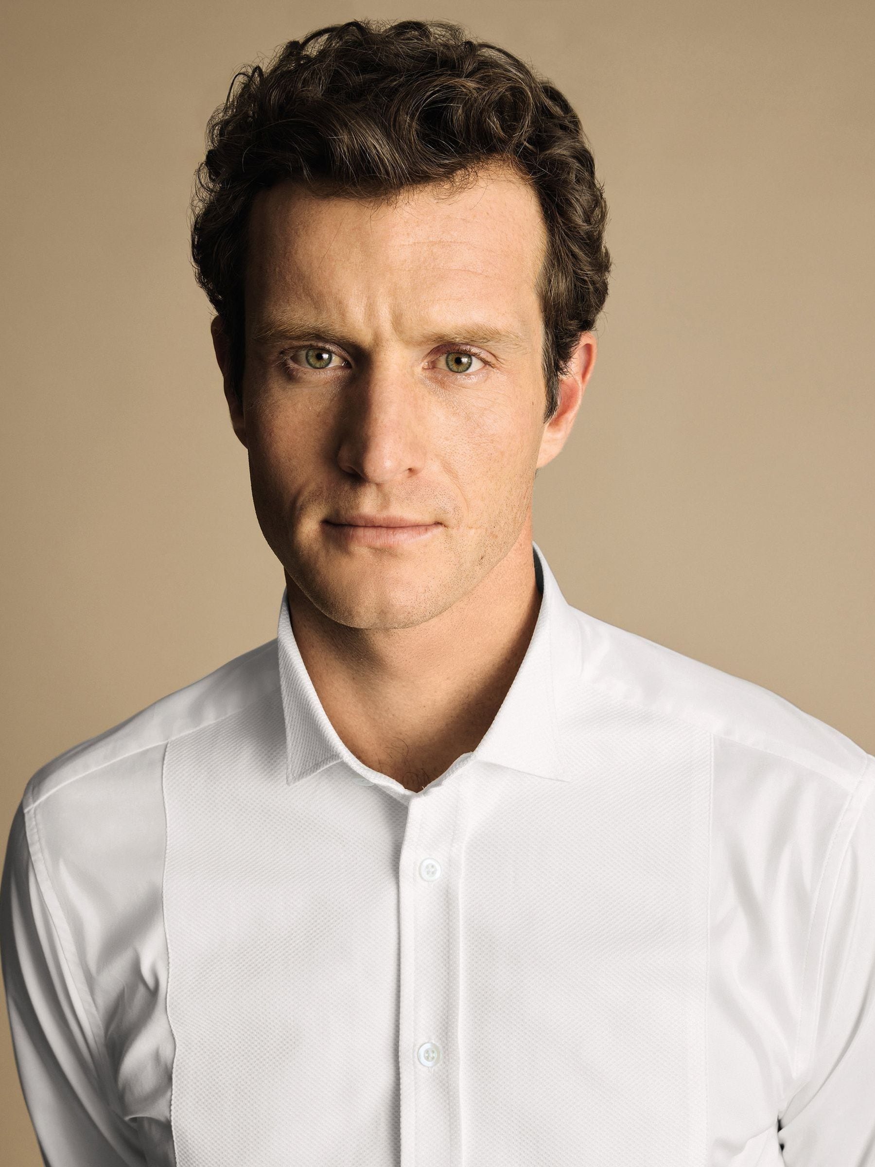 Charles Tyrwhitt Bib overhemd voor de avond met kraag in slim fit