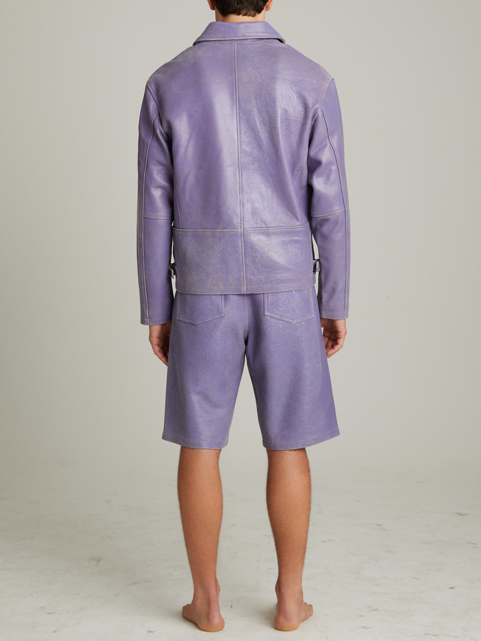 Shorts de couro rachado