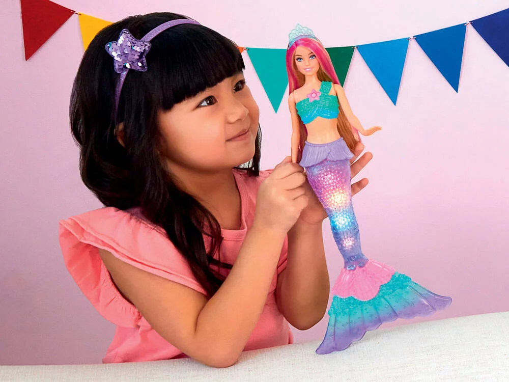 BARBIE - POUPEE SIRENE LUMIERES DE REVE