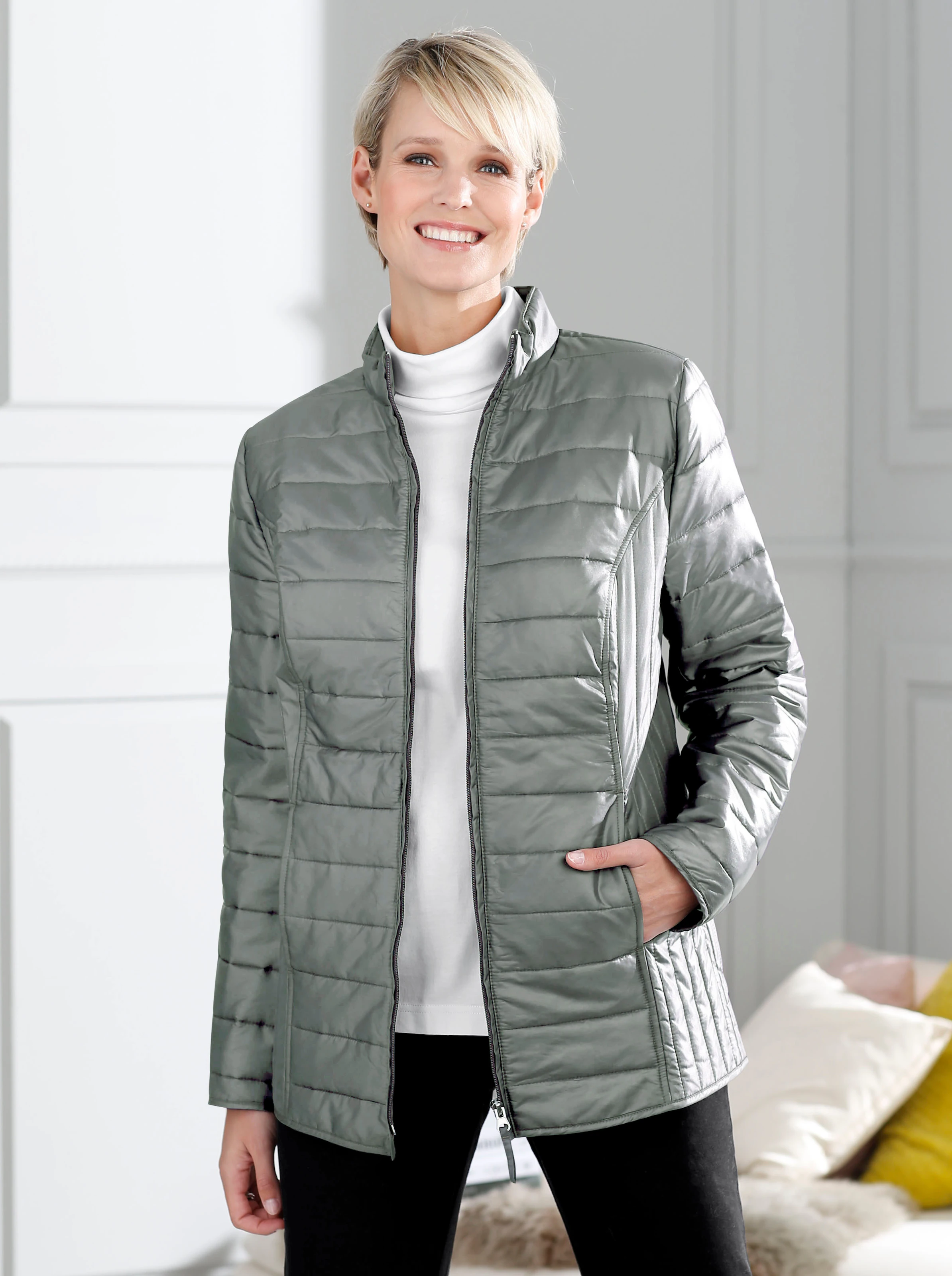 Steppjacke in schilf