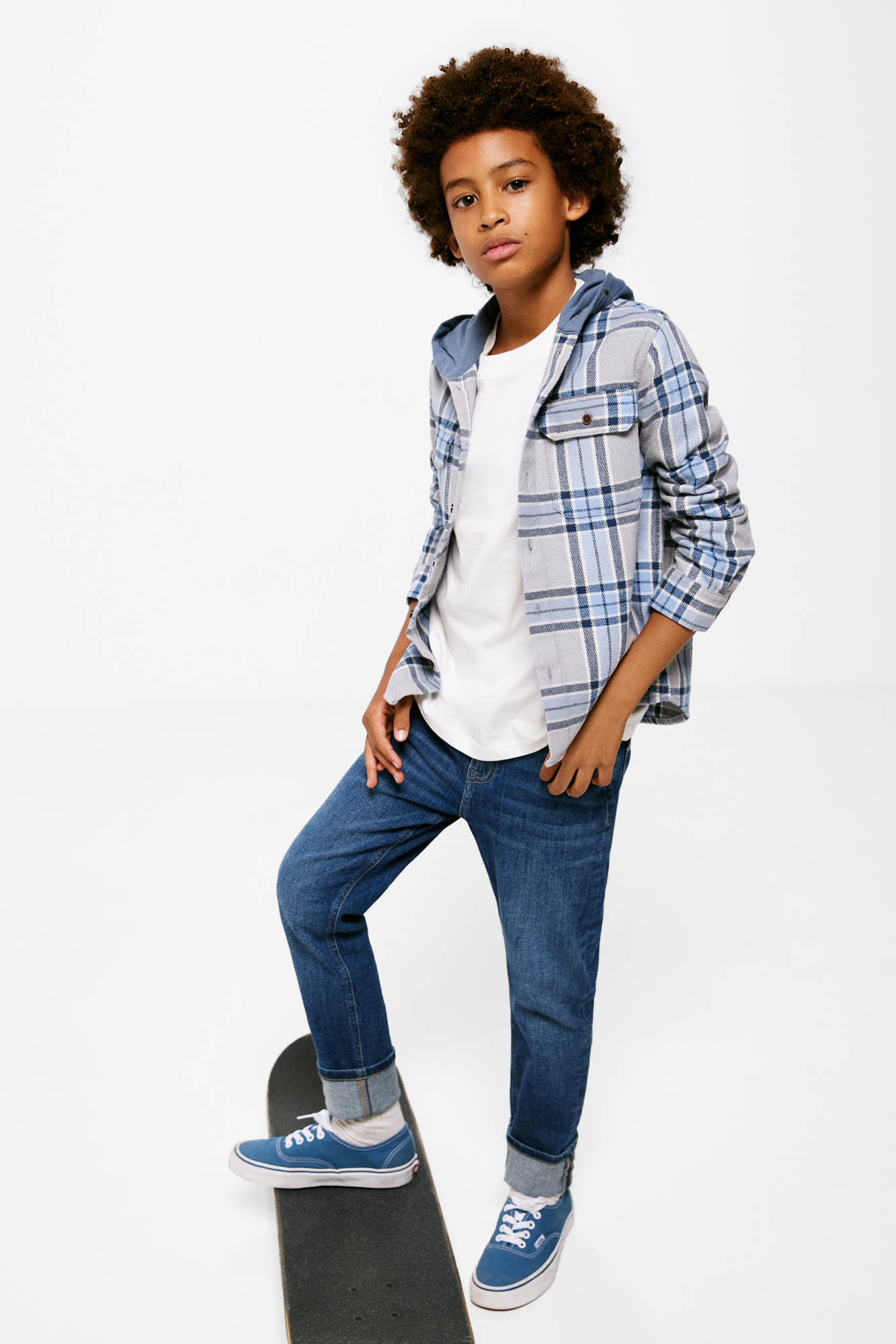 Camisa xadrez com capuz para menino