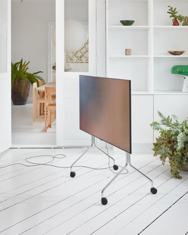Pedestal Moon Rollin' tv-standaard Chrome