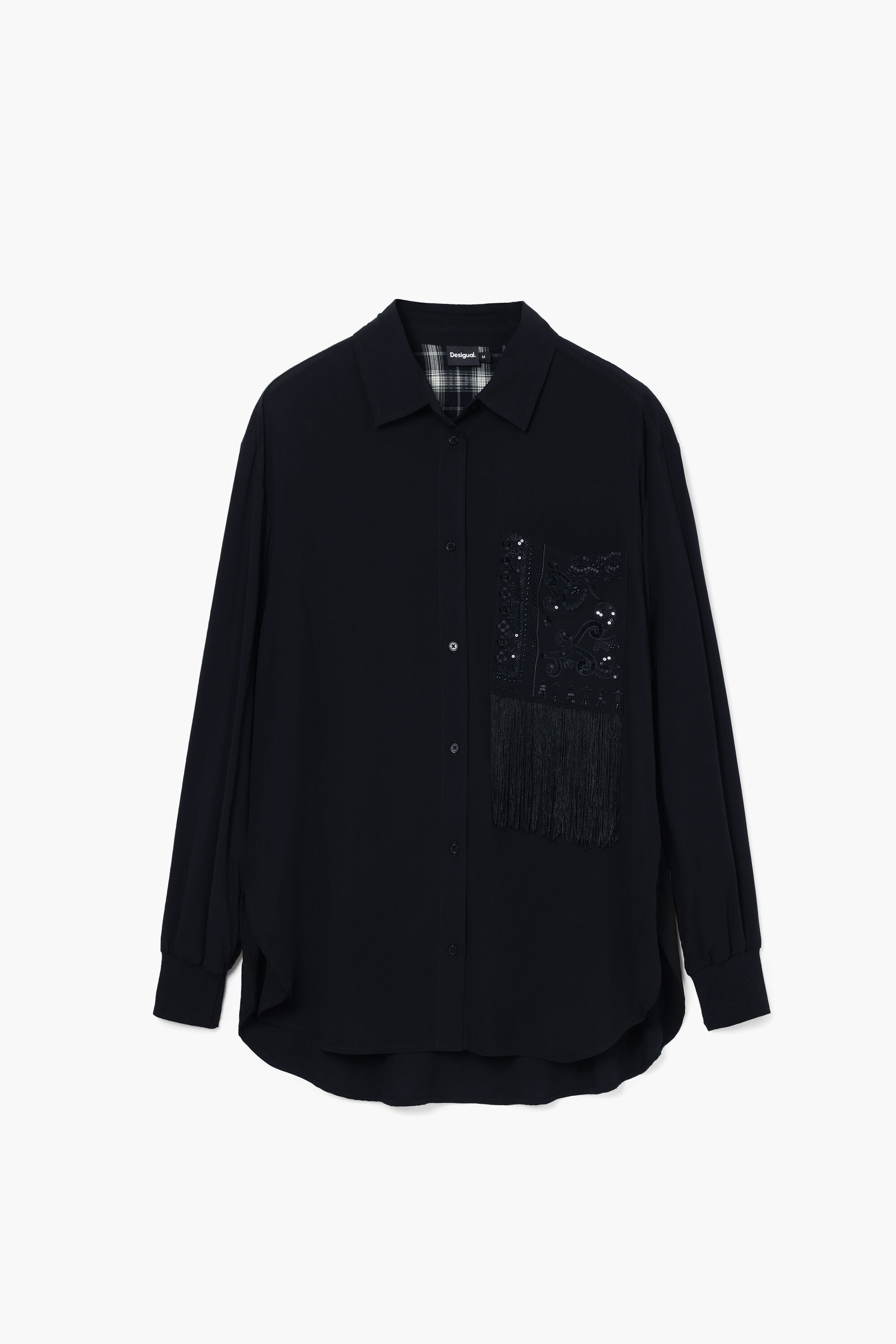 Camisa com detalhe de bolso