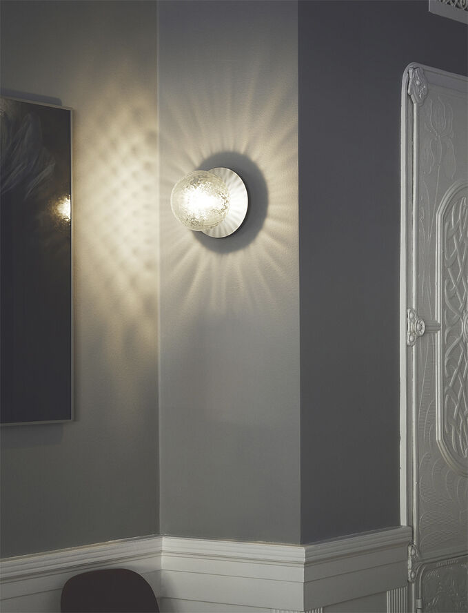 Nuura Liila 1 Medium IP44, light silver / optic clear Light silver /optic