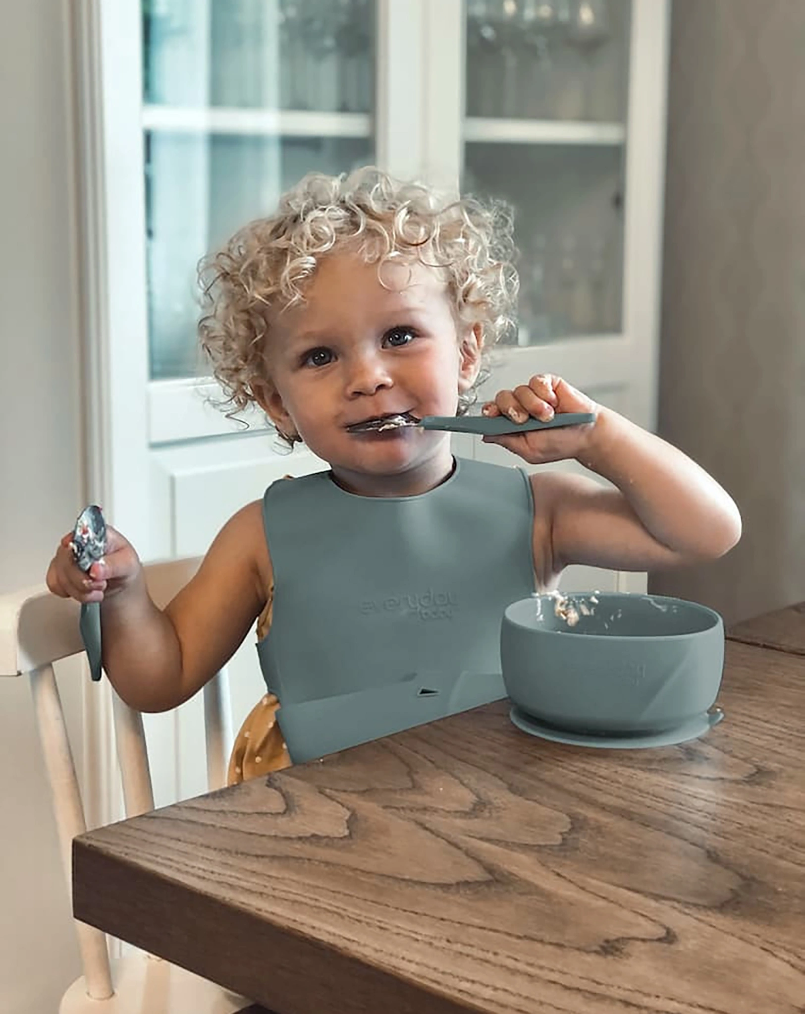 Silikon-Schüssel EVERYDAY BABY - EAT & LEARN mit Saugfuß