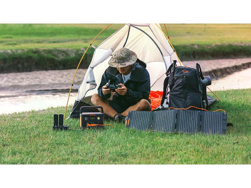 Jackery Power Station Explorer 300 Plus 288 Wh Tragbarer Stromgenerator mit LiFePO4 Akku inkl. Schutzkit