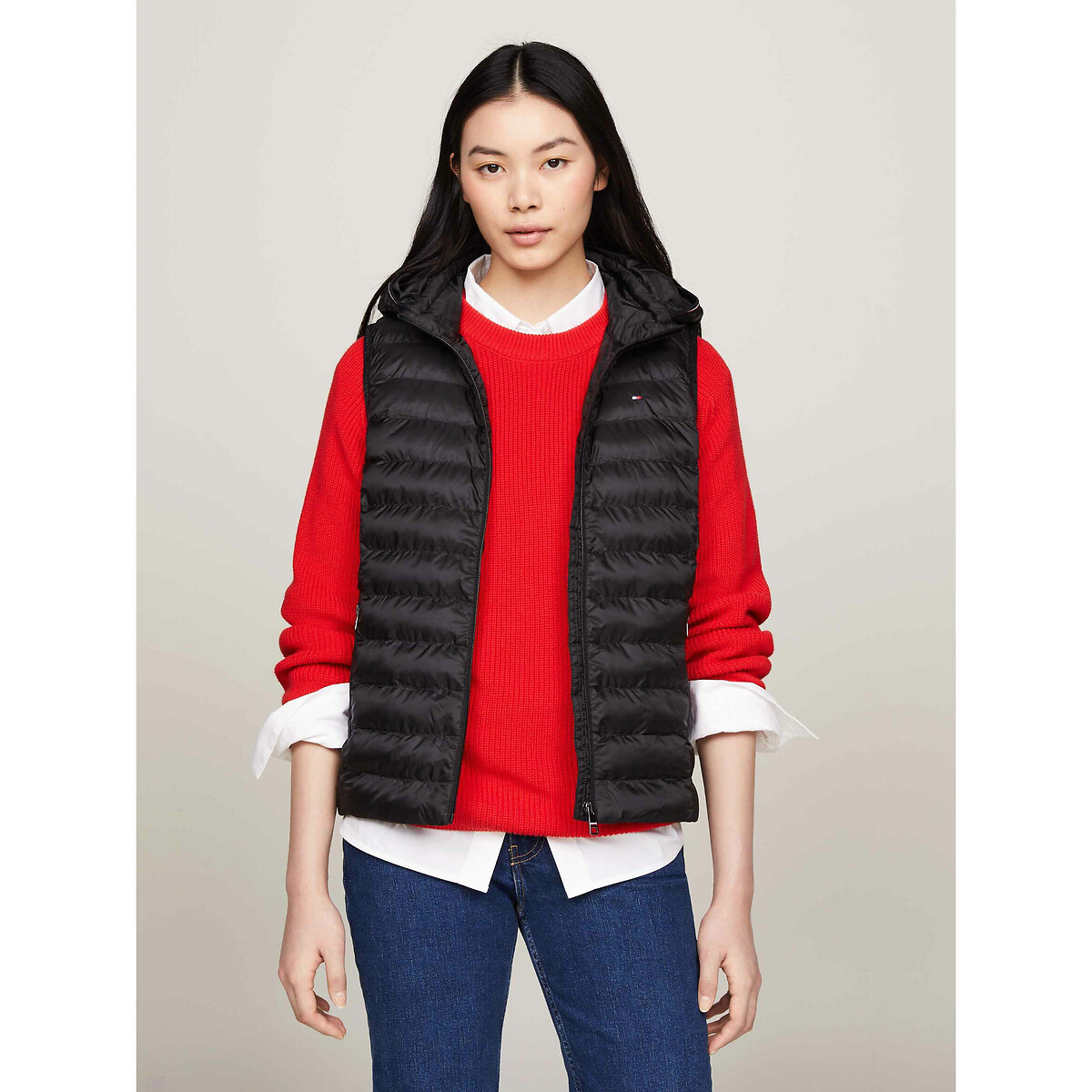 TOMMY HILFIGER<br>Colete com capuz