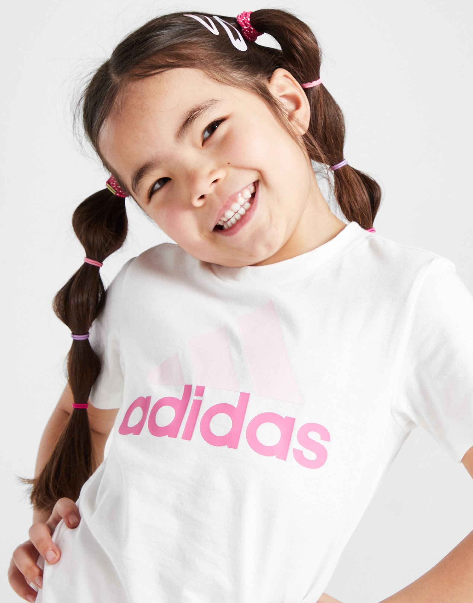 adidas Ensemble T-shirt/Short Badge of Sport Enfant