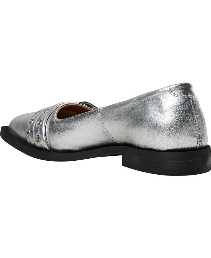 Pavement Saso Low Silver