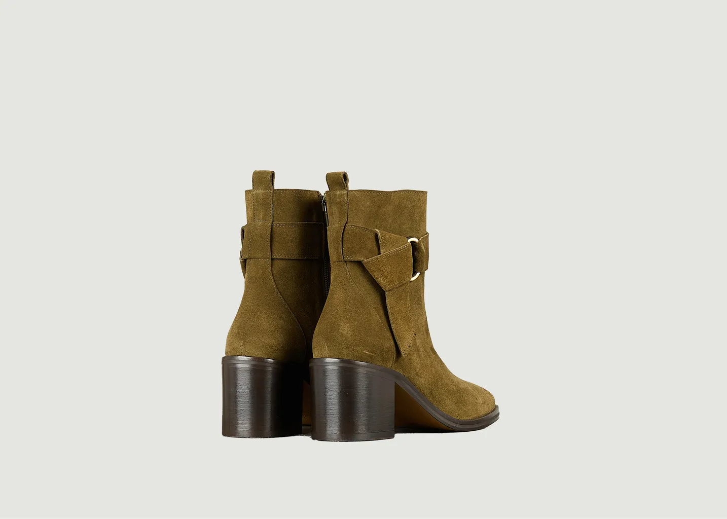 Boots Lea Tila March