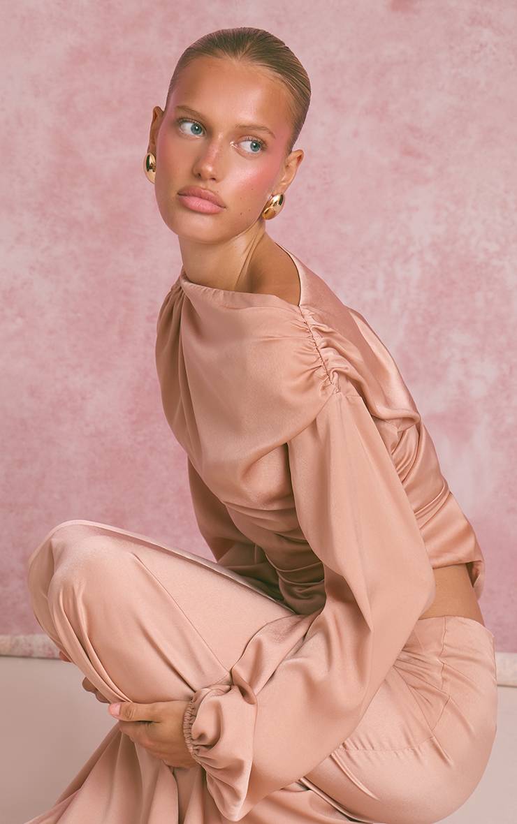 Pêche Ensemble Coordonné Blouse Satinée À Manches Longues Et Découpes