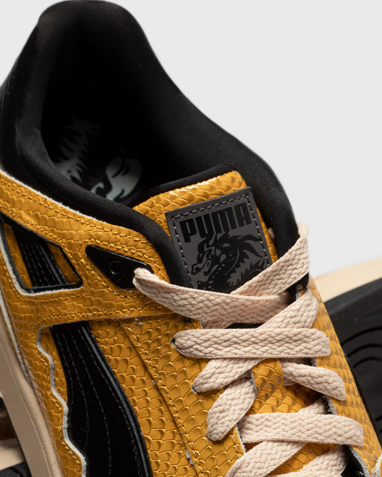 Puma Slipstream T  X STAPLE